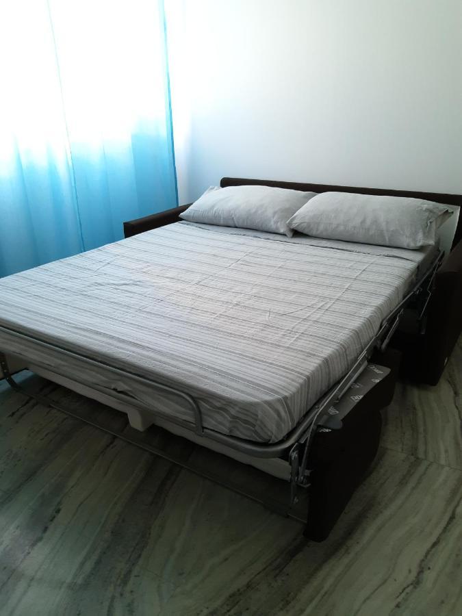 Thomas'S Home - Appartamento A Comiso Exterior foto